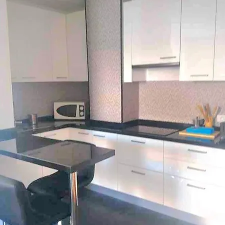 Neptuno Apartament *